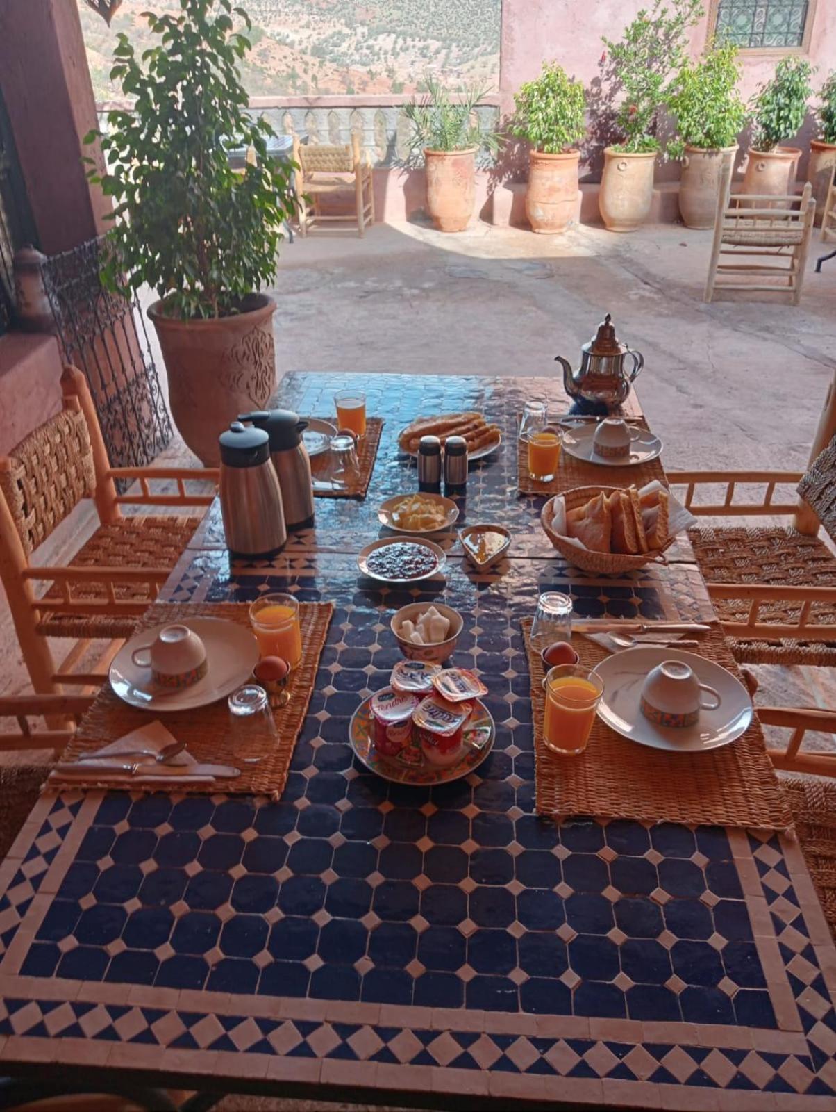 Riad Heermans Ouzoud Esterno foto
